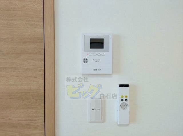セキュリティ　防犯面で安心のＴＶモニターホン設備が付いています♪