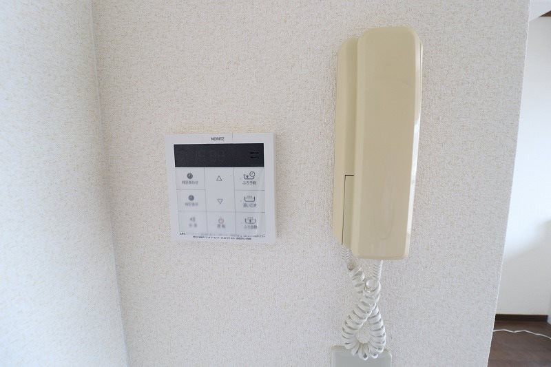 セキュリティ　退去予定のため別部屋写真使用