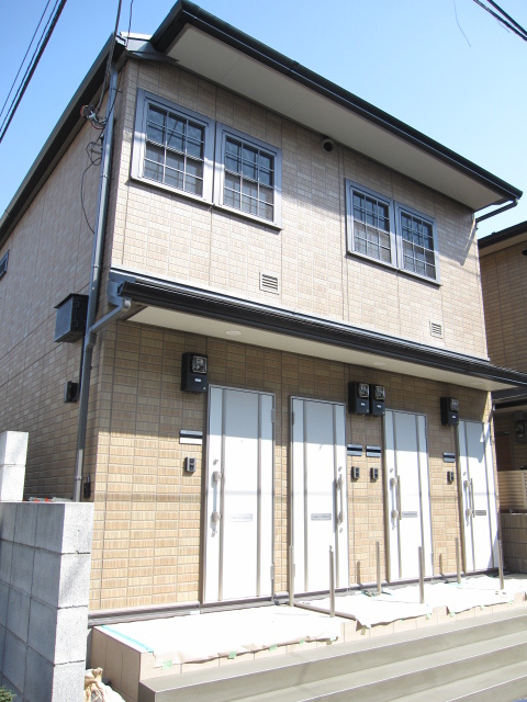 建物外観　２００９年築の賃貸アパート