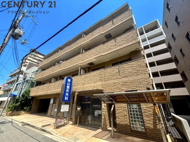 建物外観　安心のオートロック付き♪