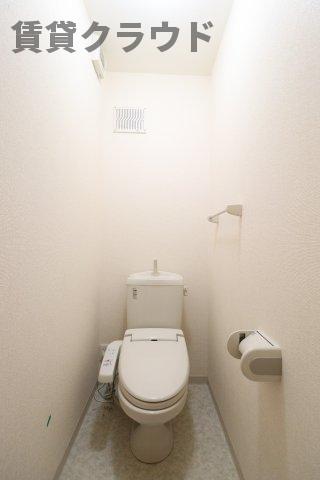 トイレ　ゆったりとした空間のトイレです