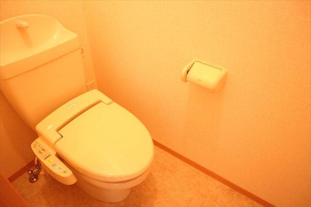 ウェストパレス1のトイレ写真