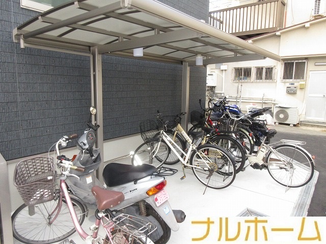 地下鉄谷町線 田辺駅 徒歩5分 3階建 築1年の外観写真