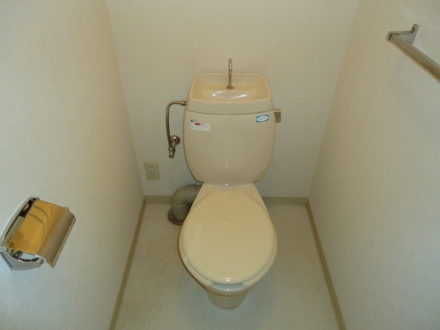 ヴィレッジ藤原台北町 A棟のトイレ写真