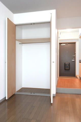 京王井の頭線 富士見ケ丘駅 徒歩6分 4階建 築30年の内装写真