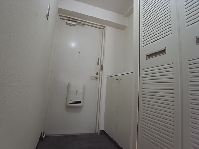 玄関　玄関部分。