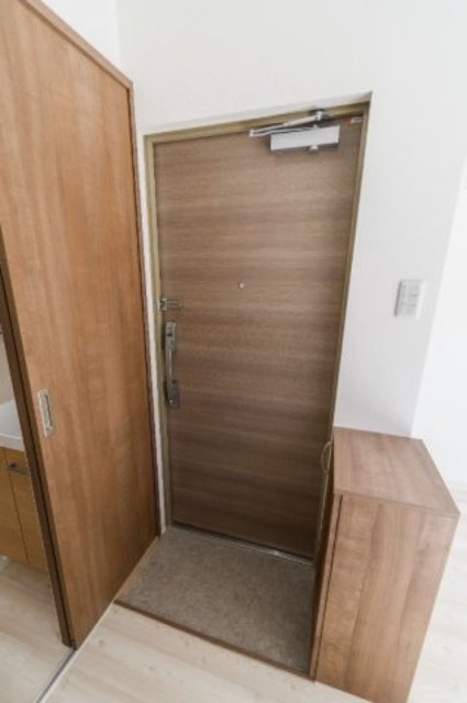 玄関　別部屋参考写真
