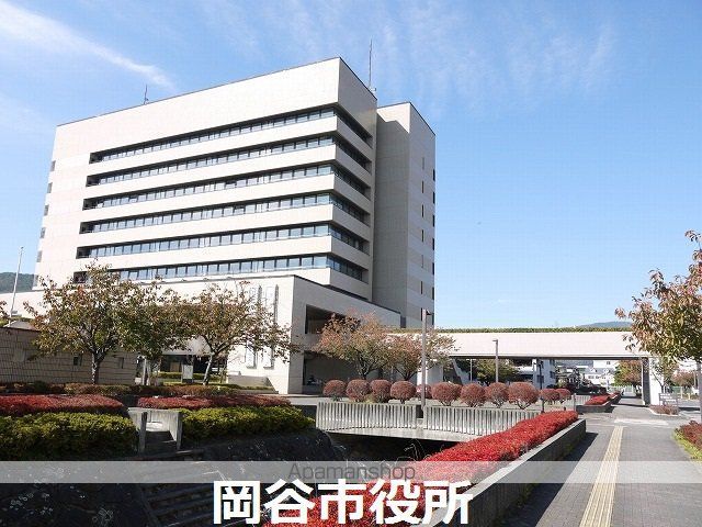 役所　岡谷市役所（役所）まで1000m