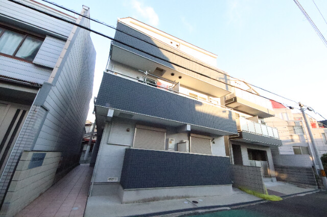 阪急神戸線 塚口駅 徒歩7分 築9年