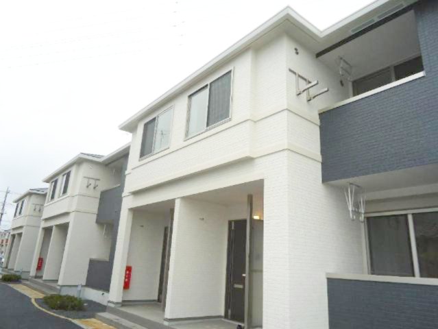 建物外観　外観写真（昼）