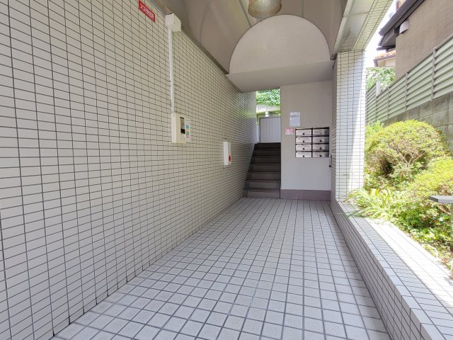 阪急宝塚線 豊中駅 徒歩10分 4階建 築38年の外観写真