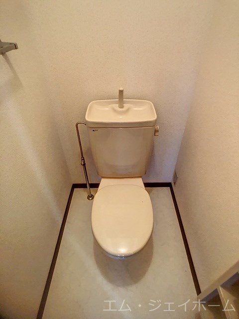 【守山市今宿のアパートのトイレ】
