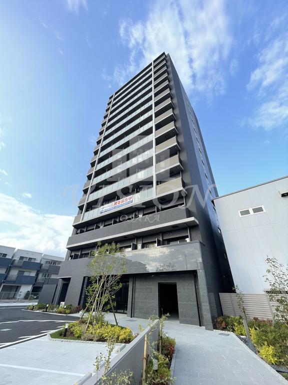 大阪市淀川区十八条のマンションの建物外観