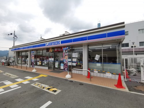 コンビニ　ローソン 富田林税務署前店（コンビニ）まで454m