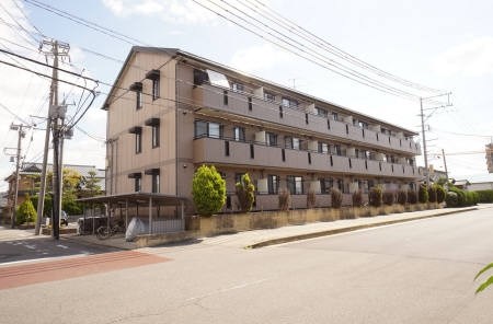 建物外観　オール電化、ネット無料