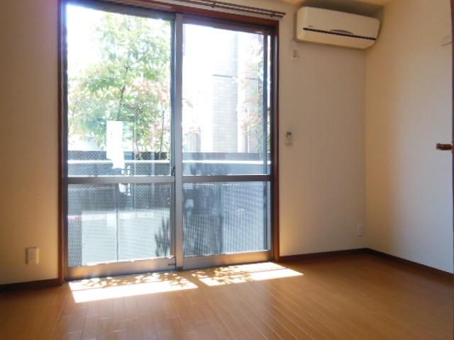 居室・リビング　★お部屋探しは株式会社タウンハウジング東京まで★