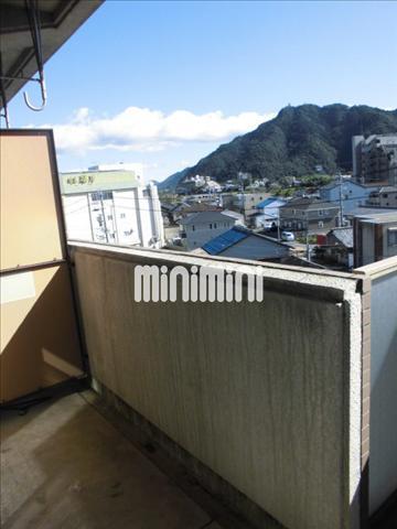 バルコニー　南向きのベランダです