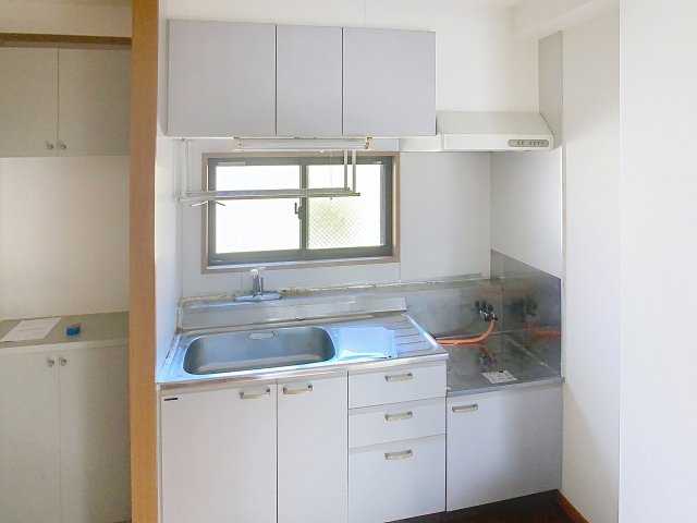 キッチン　2025年10月撮影※現況を優先します。