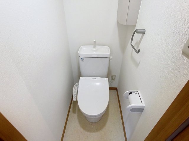 トイレ　2025年10月撮影※現況を優先します。