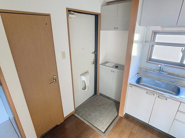 玄関　2025年10月撮影※現況を優先します。