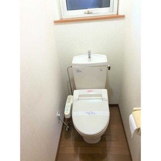 トイレ　洗浄便座