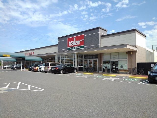 スーパー　バロー別名店（スーパー）まで1000m