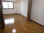 居室・リビング　室内