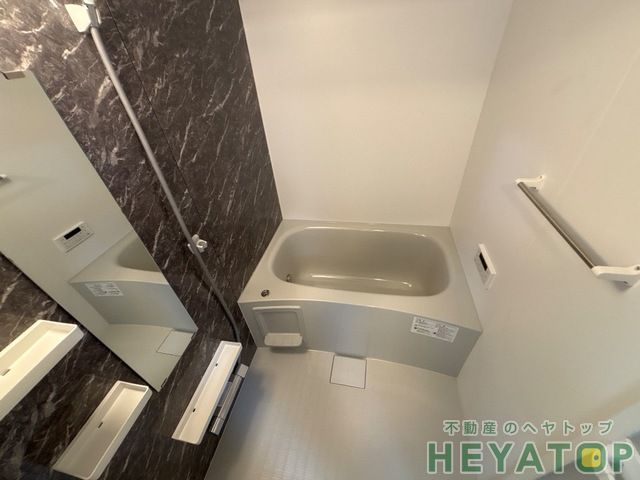 バス・シャワールーム　追焚き・浴室乾燥機付きお風呂