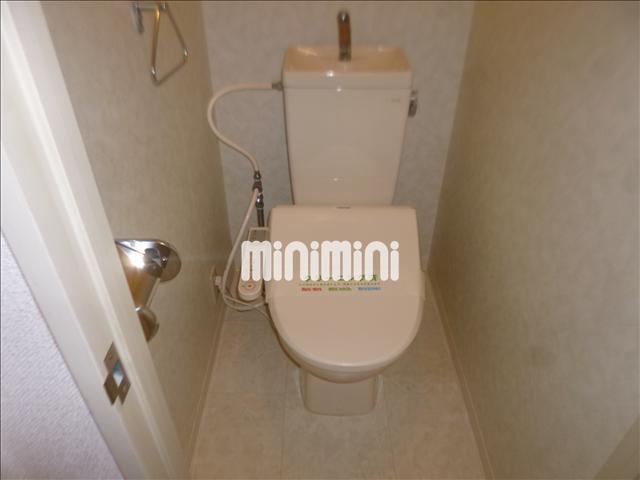 トイレ　ウォシュレット付のトイレ