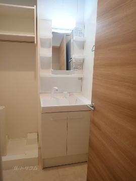 洗面設備　洗髪洗面化粧台