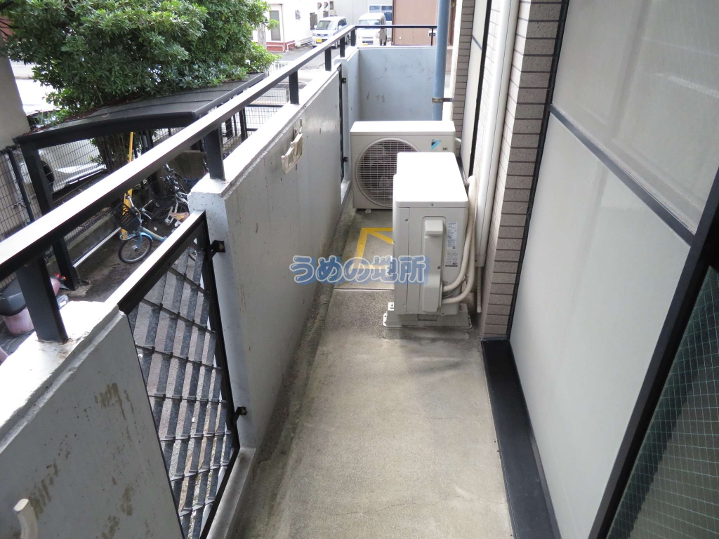 バルコニー　バルコニー