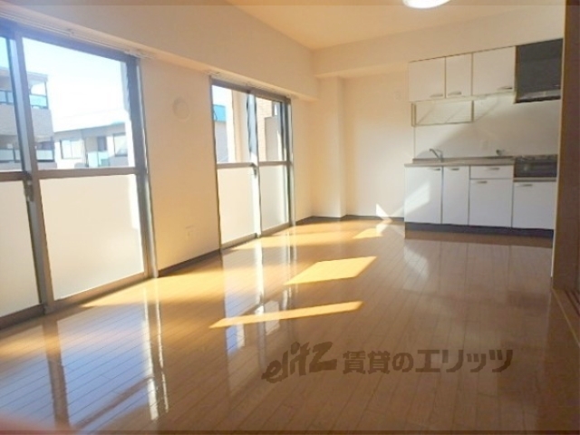 居室・リビング　リビング