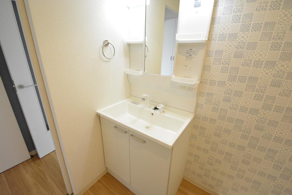 洗面設備　洗髪洗面化粧台