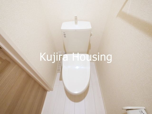 トイレ　温水洗浄便座です★