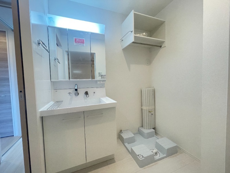 洗面設備　同型タイプ