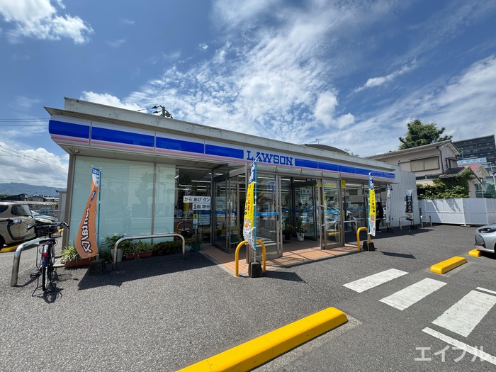 コンビニ　ローソン鹿児島谷山中央１丁目店（コンビニ）まで1200m