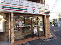 コンビニ　セブンイレブン渋谷千駄ヶ谷3丁目店（コンビニ）まで113m