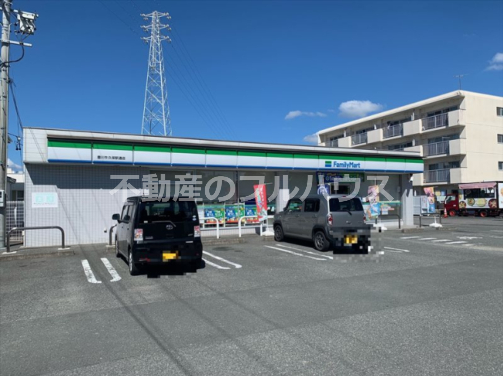 コンビニ　ファミリーマート 豊川牛久保駅通店（コンビニ）まで378m