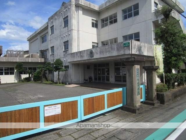 中学校　清武中学校（中学校）まで389m
