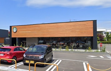 飲食店　スターバックスコーヒー札幌川下店（飲食店）まで855m