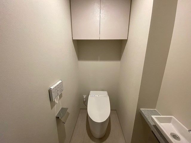 【リビオレゾン参宮橋のトイレ】