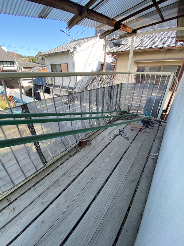 バルコニー　共用部