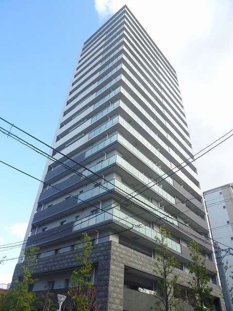 大阪市中央区玉造のマンションの建物外観