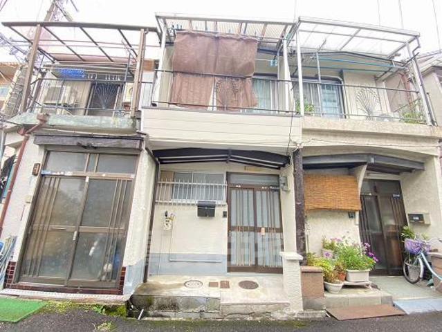 南野4丁目貸家の建物外観