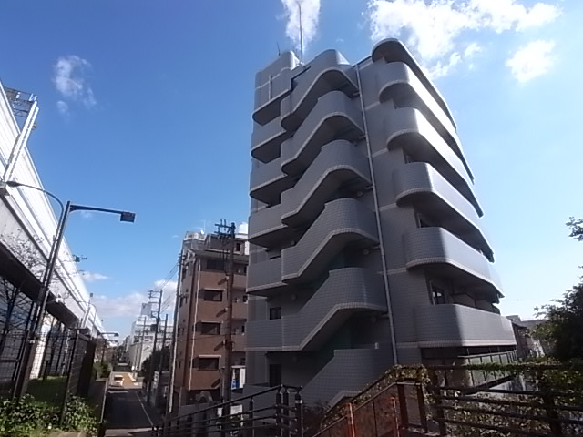 神戸市東灘区御影石町のマンションの建物外観