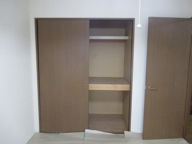 収納　サンプル