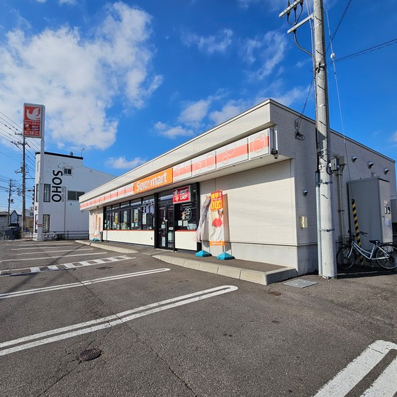コンビニ　セイコーマート函館松陰店（コンビニ）まで438m