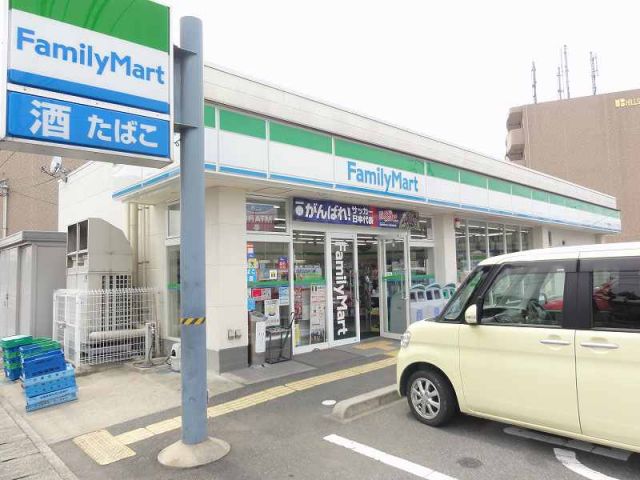 コンビニ　ファミリーマート宮下店（コンビニ）まで350m