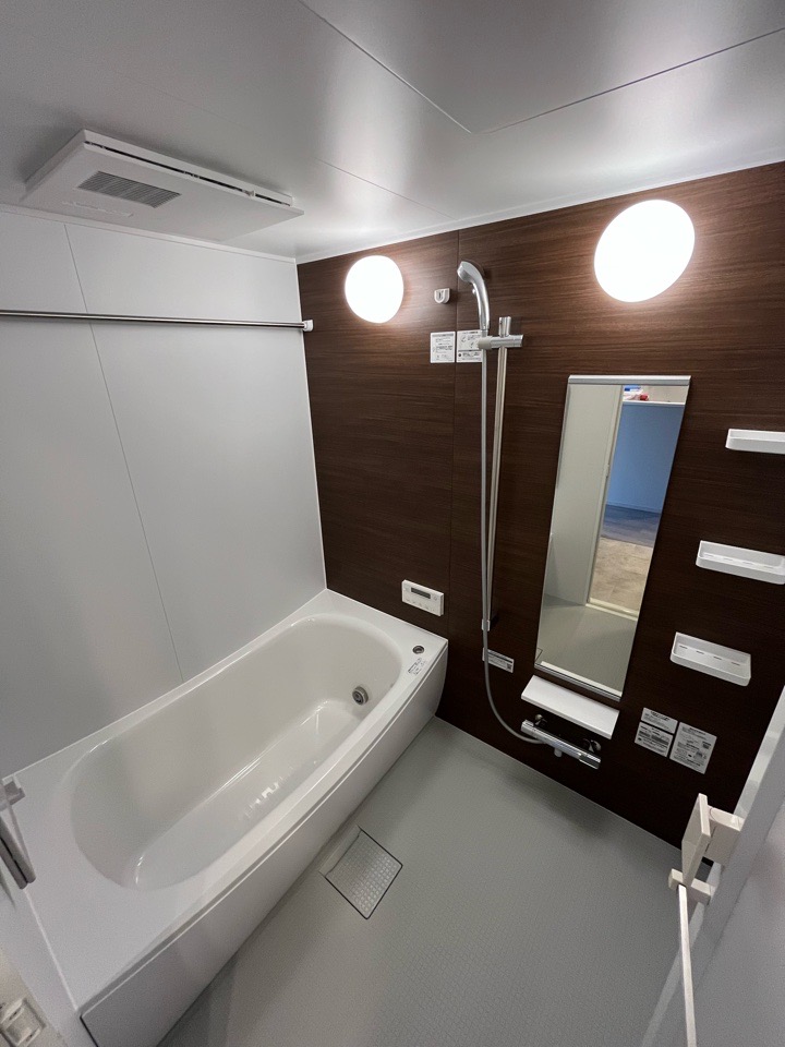 バス・シャワールーム