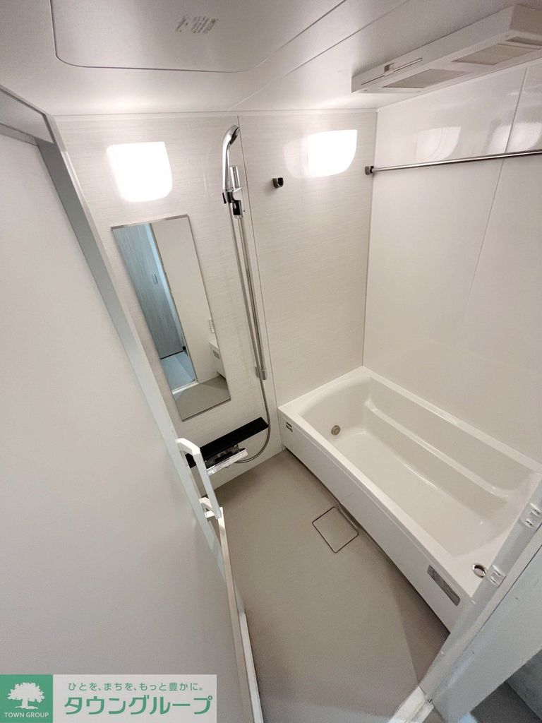 バス・シャワールーム　バス